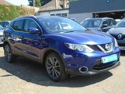 Blue Used 2015 Nissan Qashqai Tekna SUV | £8,495 (Fair price)