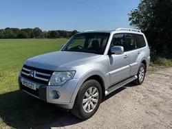 Silver Used 2010 Mitsubishi Shogun Elegance SUV | £9,400 (Fair price)