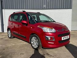 Red Used 2014 Citroën C3 Picasso Exclusive MPV | £4,695 (Fair price)