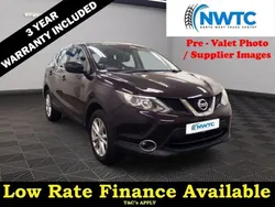 Black Used 2016 Nissan Qashqai Acenta SUV | £6,995 (Good price)