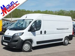 White Used 2022 Peugeot Boxer Van | £14,495 (Fair price)