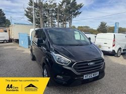 Black Used 2022 Ford Transit Custom Limited | £21,995 (Fair price)