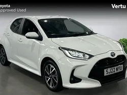 Used 2025 Toyota Yaris Hybrid Design Hatchback | £16,419 (Super price)