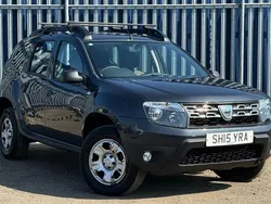Grey Used 2015 Dacia Duster Ambiance SUV | £3,895 (Good price)