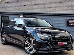 Black Used 2019 Audi Q8 S-Line SUV | £40,989 (Expensive)