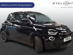 Used 2025 Fiat 500e La Prima Hatchback | £15,513 (Super price)