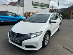 White Used 2013 Honda Civic EX Hatchback | £7,999 (Fair price)