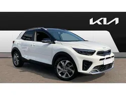 White Used 2023 Kia Stonic 4 SUV | £19,287 (Fair price)