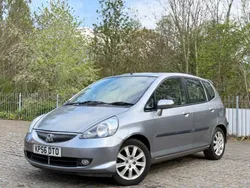 Silver Used 2006 Honda Jazz SE Hatchback | £1,490 (Fair price)