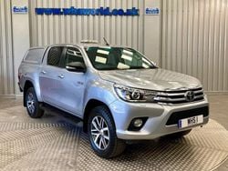 Silver Used 2020 Toyota HiLux Pickup | £16,995 (Fair price)