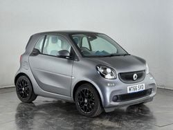 Grey Used 2016 Smart ForTwo Coupé Premium Coupe | £6,800 (Good price)