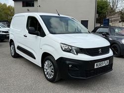 White Used 2019 Peugeot Partner Van | £8,388 (Fair price)