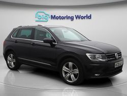 Black Used 2020 VW Tiguan Match SUV | £17,900 (Fair price)