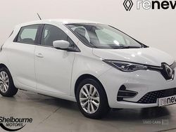 Used 2022 Renault Zoe Iconic Hatchback | £11,995 (Fair price)