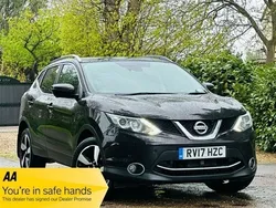 Black Used 2017 Nissan Qashqai N-Connecta SUV | £11,790 (Good price)