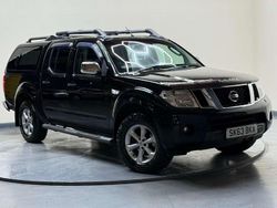 Black Used 2013 Nissan Navara Tekna Pickup | £5,750 (Fair price)