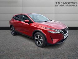 Red Used 2023 Nissan Qashqai N-Connecta SUV | £20,995 (Fair price)