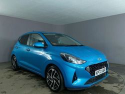 Turquoise Used 2022 Hyundai i10 Premium Hatchback | £14,999 (Fair price)