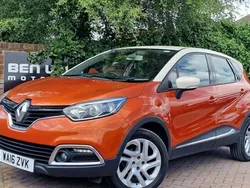 Orange Used 2016 Renault Captur Dynamique SUV | £6,590 (Good price)