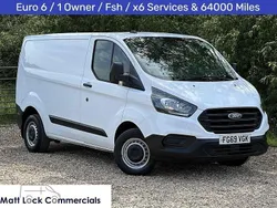White Used 2019 Ford Transit Custom | £8,995 (Super price)