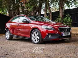Red Used 2015 Volvo V40 CC Estate | £7,295 (Fair price)