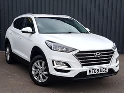 White Used 2018 Hyundai Tucson SE SUV | £11,998 (Fair price)