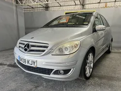 Mercedes B180