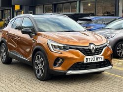Orange Used 2022 Renault Captur SE SUV | £15,245 (Fair price)