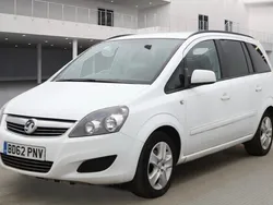 White Used 2012 Vauxhall Zafira MPV | £1,909 (Good price)