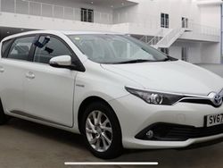 White Used 2017 Toyota Auris Business Edition Hatchback | £12,995 (A bit pricey)