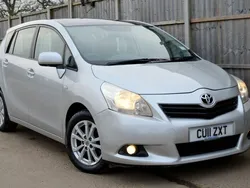 Silver Used 2011 Toyota Verso Multidrive S MPV | £5,449 (Good price)