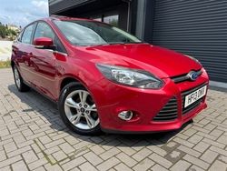 Red Used 2013 Ford Focus Zetec | £4,950 (Fair price)