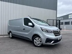 Grey Used 2022 Renault Trafic Van | £14,991 (Good price)