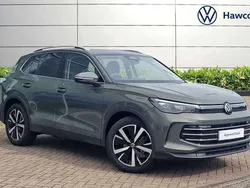 Green Used 2025 VW Tiguan Elegance SUV | £35,995 (Expensive)