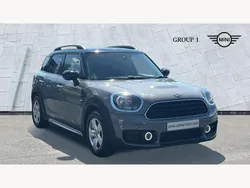 Grey Used 2020 Mini Cooper Countryman Classic SUV | £18,295 (Fair price)