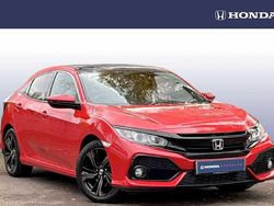 Rallye red Used 2018 Honda Civic EX | £11,650 (Fair price)