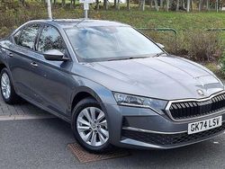 Graphite grey metallic Used 2024 Skoda Octavia SE Technology Hatchback | £21,695 (Fair price)