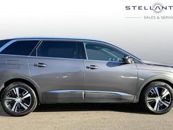 Grey Used 2024 Peugeot 5008 GT MPV | £25,532 (Fair price)