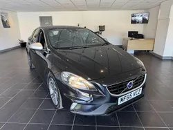 Black Used 2015 Volvo V40 R-Design Estate | £8,495 (Fair price)