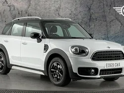 White Used 2019 Mini Cooper Countryman Classic SUV | £18,250 (Good price)