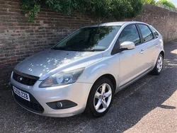 Silver Used 2009 Ford Focus Zetec Hatchback | £2,995 (Fair price)