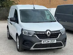 White Used 2024 Renault Kangoo MPV | £12,995 (Expensive)