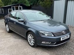 Grey Used 2014 VW Passat Executive Sedan | £6,390 (Fair price)