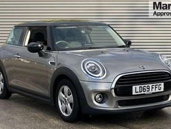 Silver Used 2019 Mini Cooper Classic Hatchback | £10,978 (Good price)