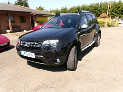Black Used 2016 Dacia Duster Lauréate SUV | £8,499 (Fair price)