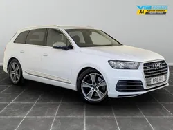 White Used 2018 Audi SQ7 Design SUV | £31,295