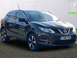 Black Used 2016 Nissan Qashqai N-Connecta SUV | £12,199 (Fair price)
