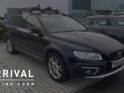 Black Used 2015 Volvo XC70 SE Lux Estate | £16,250 (Fair price)