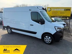 White Used 2020 Renault Master Business Van | £11,995 (Fair price)