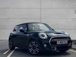 Black Used 2018 Mini Cooper S Exclusive Hatchback | £14,691 (Fair price)